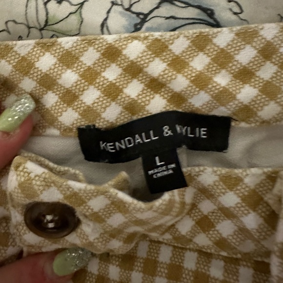 Kendall and Kylie skirt - Picture 2 of 2